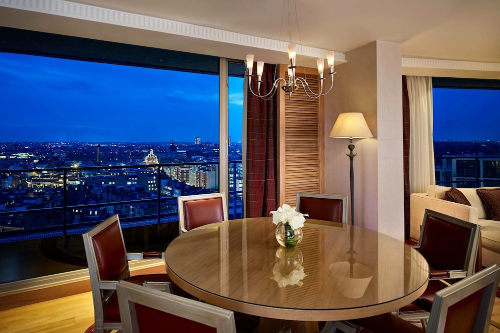 The Park Tower Knightsbridge, a Luxury Collection Hotel, London 16