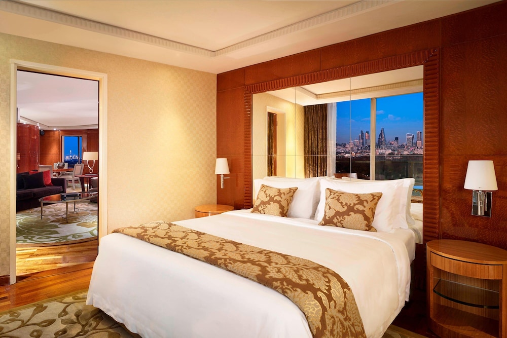 The Park Tower Knightsbridge, a Luxury Collection Hotel, London 22