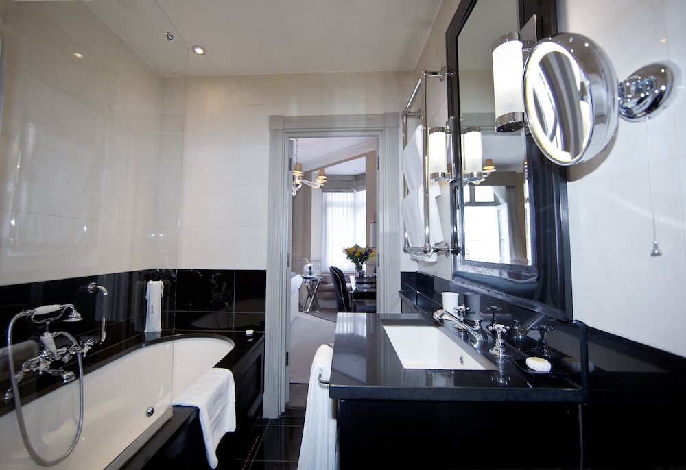 Althoff St. James's Hotel & Club, Mayfair 4