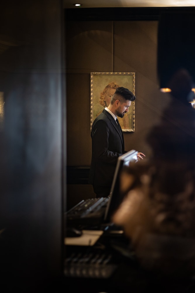 Althoff St. James's Hotel & Club, Mayfair 3