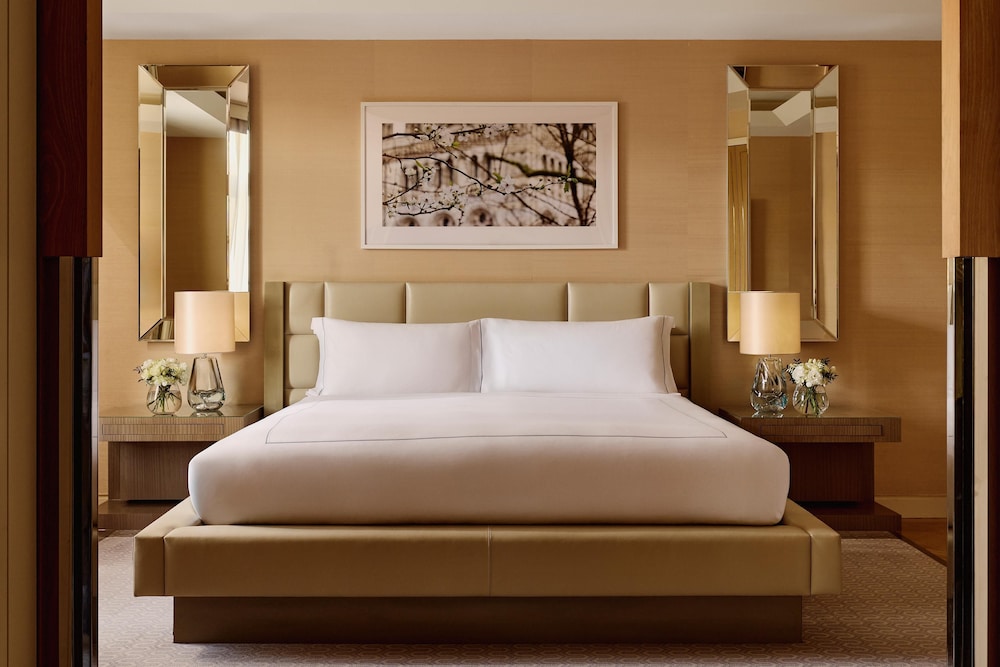 The Berkeley 19