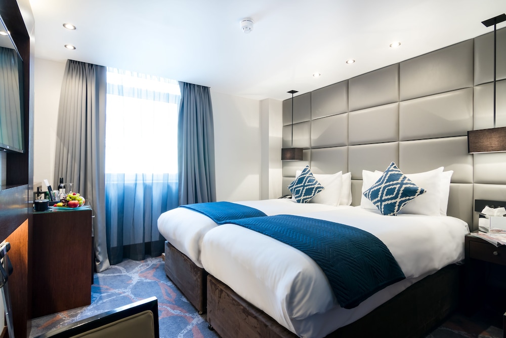 Montcalm Chilworth Townhouse 18