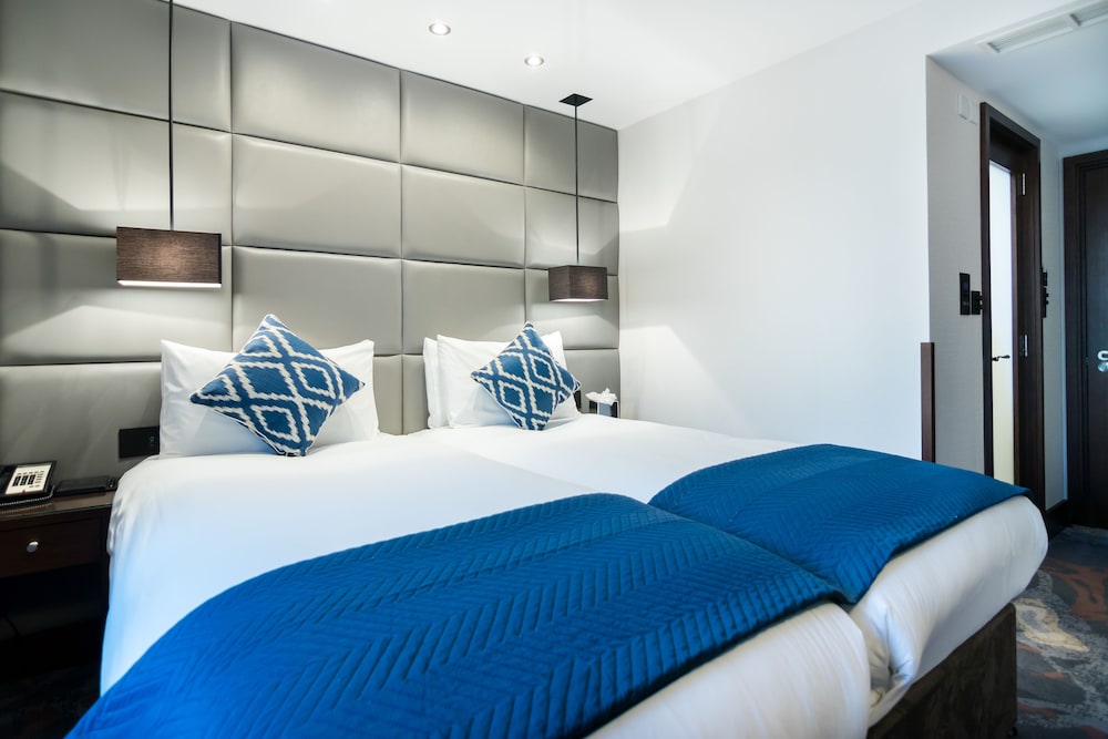 Montcalm Chilworth Townhouse 9