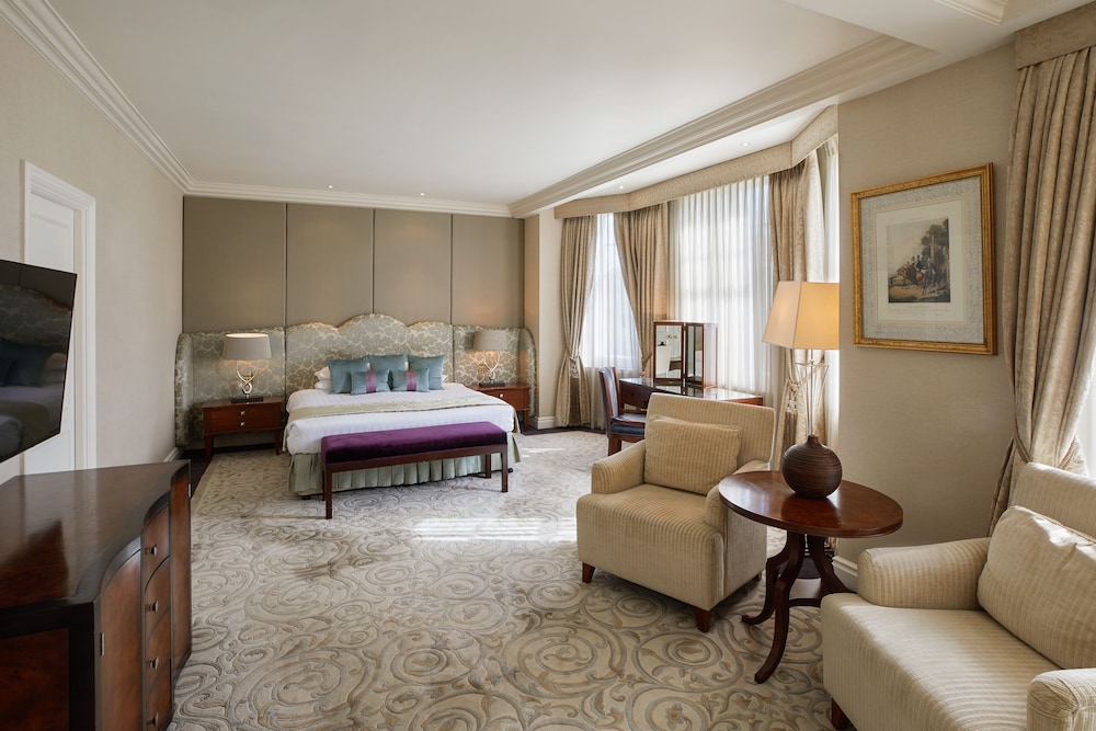The Landmark London 15