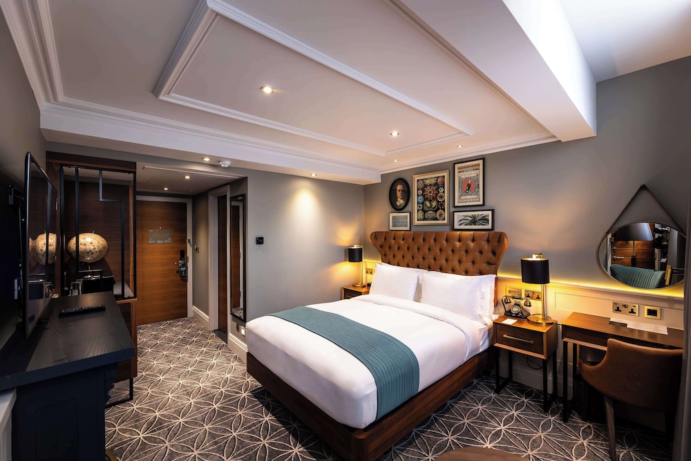 100 Queen's Gate Hotel London, Curio Collection by Hilton 17