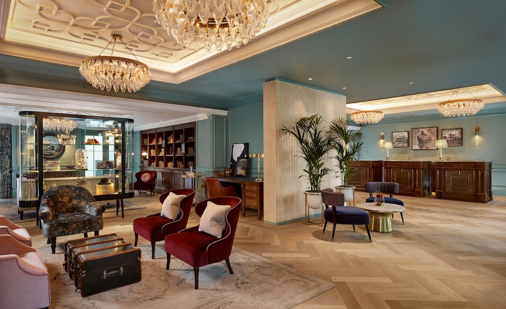 100 Queen's Gate Hotel London, Curio Collection by Hilton 2
