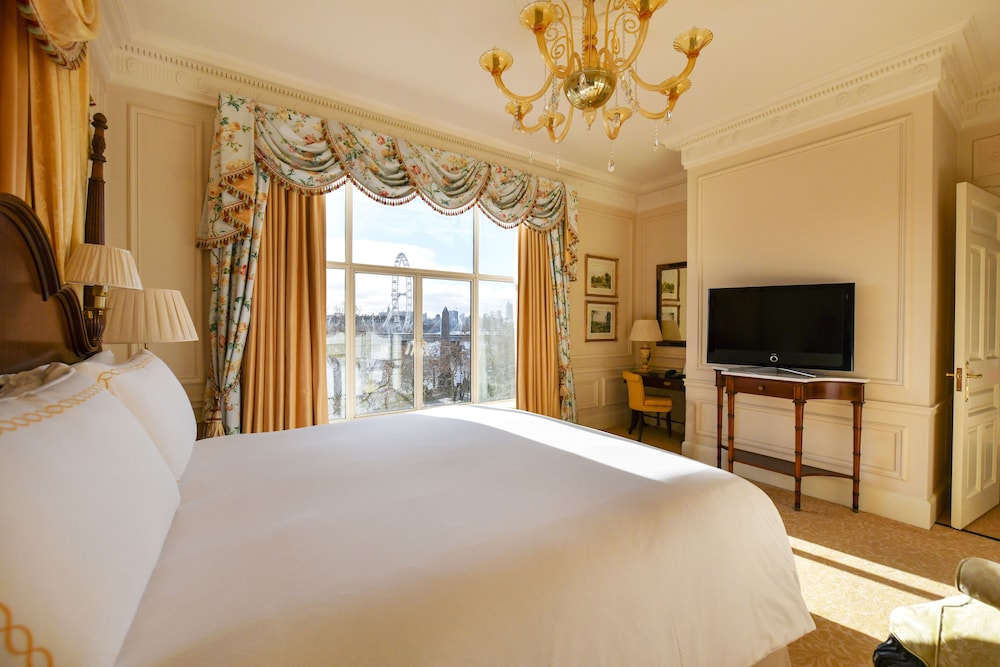 The Savoy 21