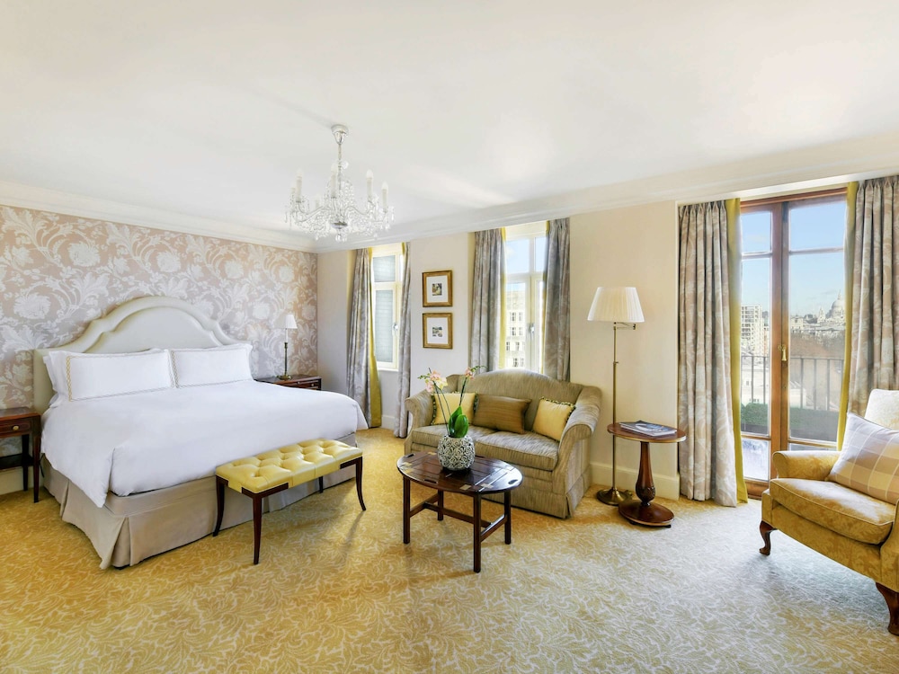 The Savoy 19