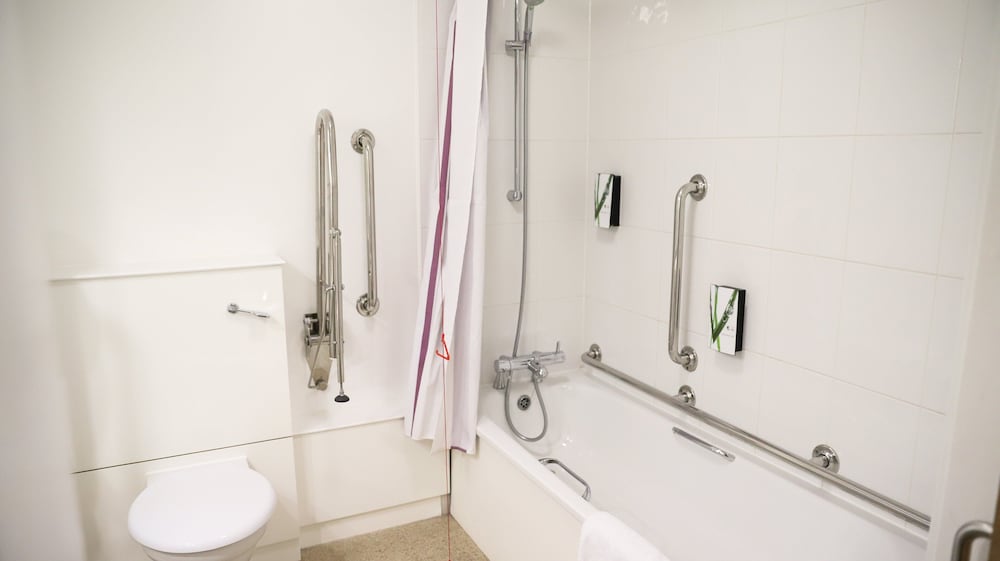 Premier Inn London Hammersmith 7