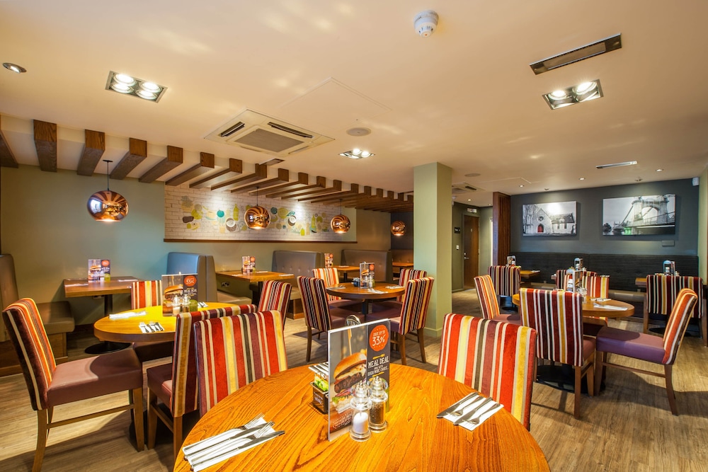 Premier Inn London Hammersmith 15