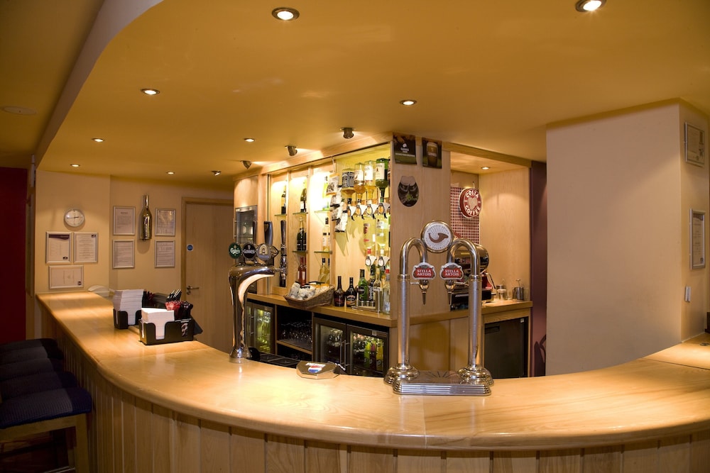 Premier Inn London Hammersmith 14