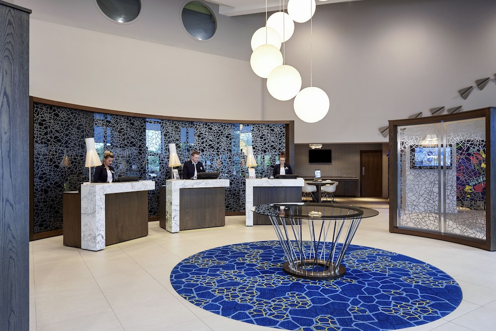 Novotel London Stansted Airport 2