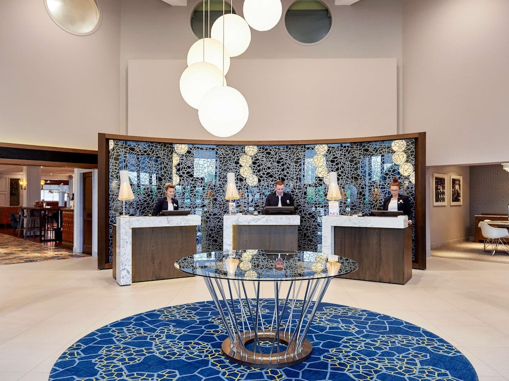 Novotel London Stansted Airport 17