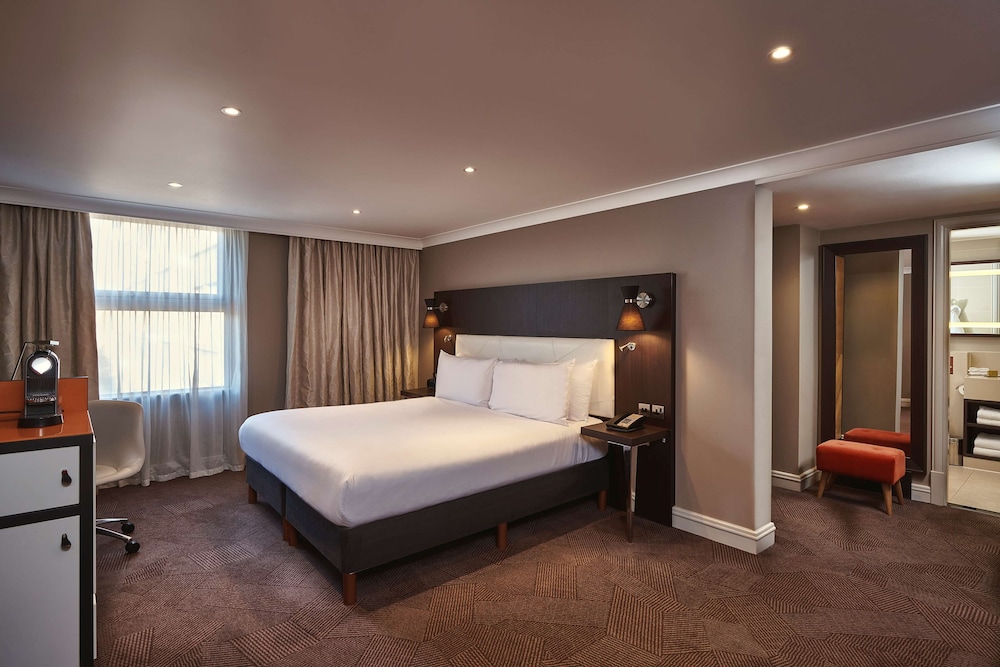 DoubleTree by Hilton Hotel London - Ealing 15