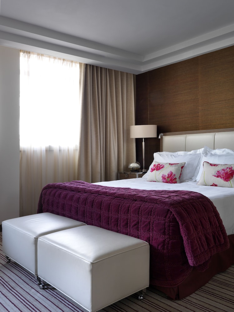The Marylebone 17