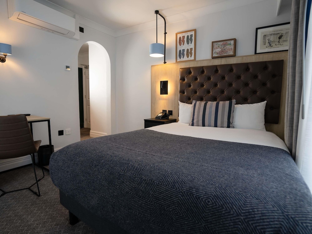 Mercure Oxford Hawkwell House Hotel 16