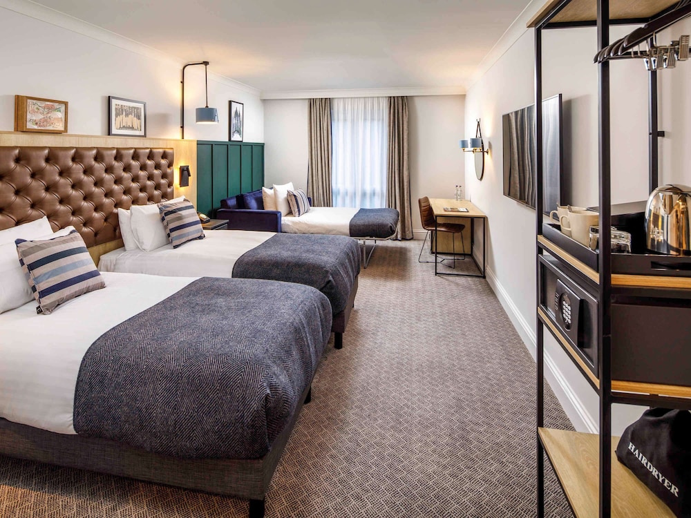 Mercure Oxford Hawkwell House Hotel 9