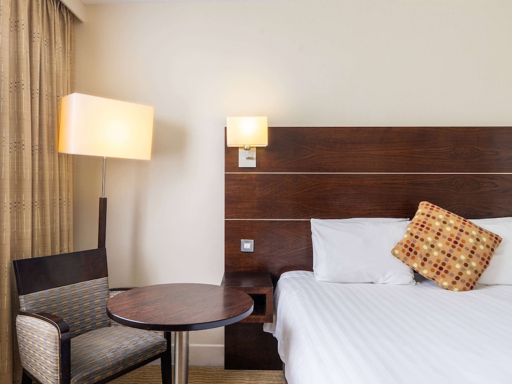 Mercure Maidstone Great Danes Hotel 15