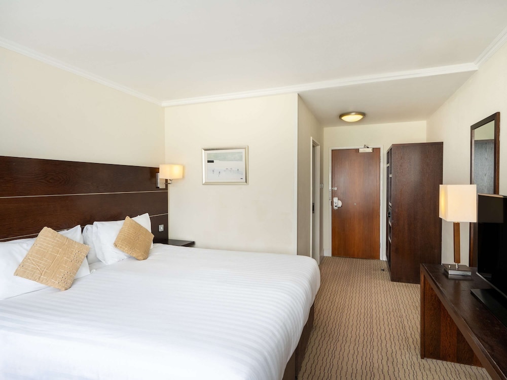 Mercure Maidstone Great Danes Hotel 18
