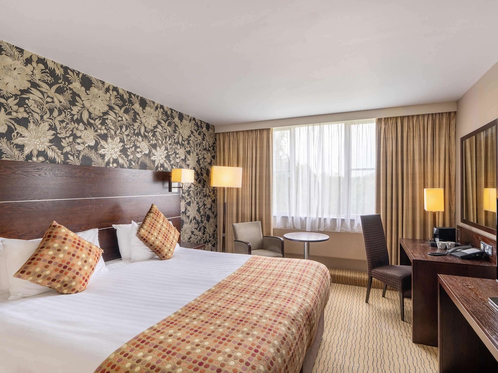 Mercure Maidstone Great Danes Hotel 12