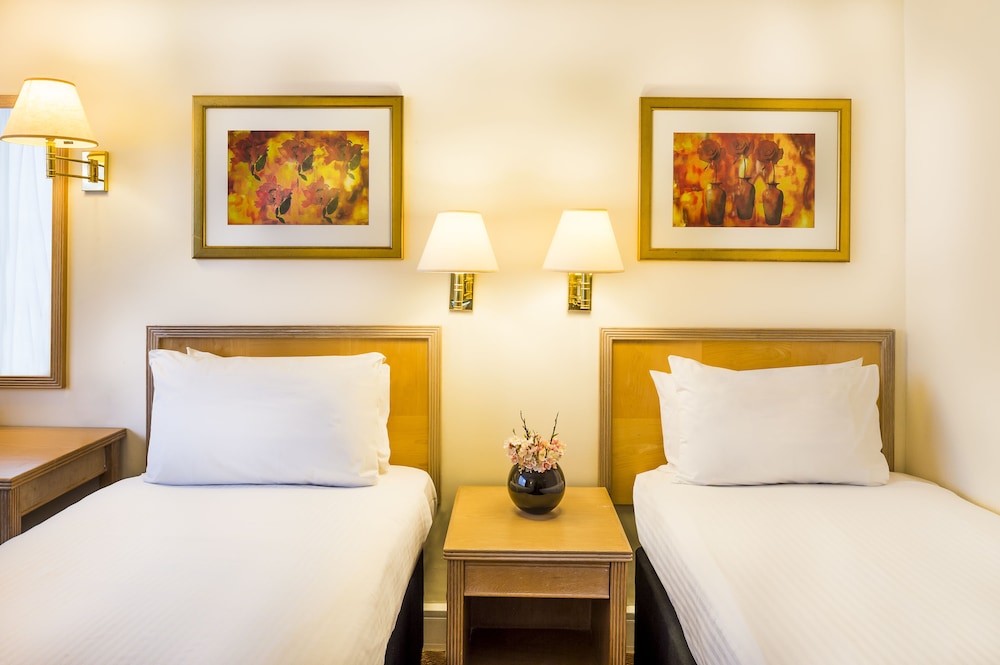 Copthorne Tara Hotel London Kensington 12