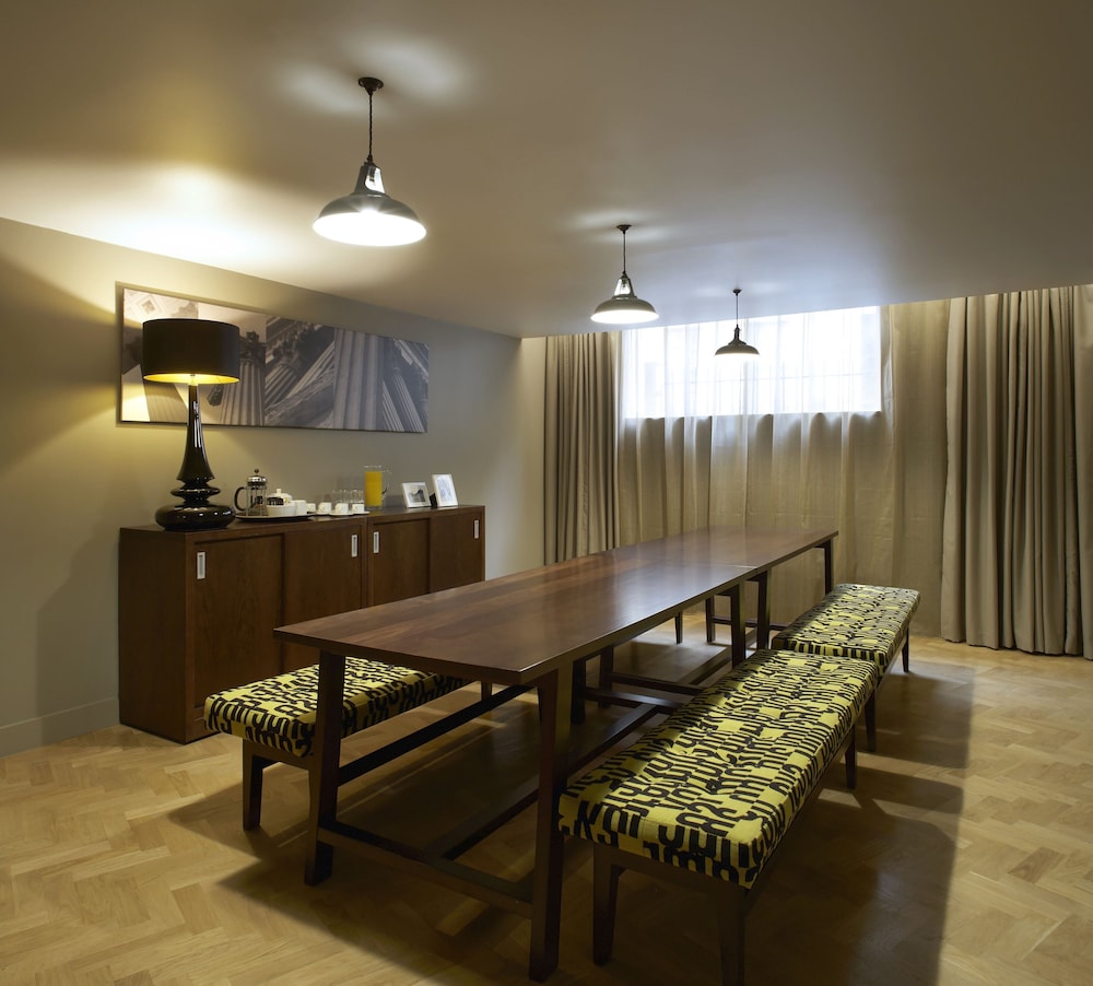 Citadines Trafalgar Square London 22