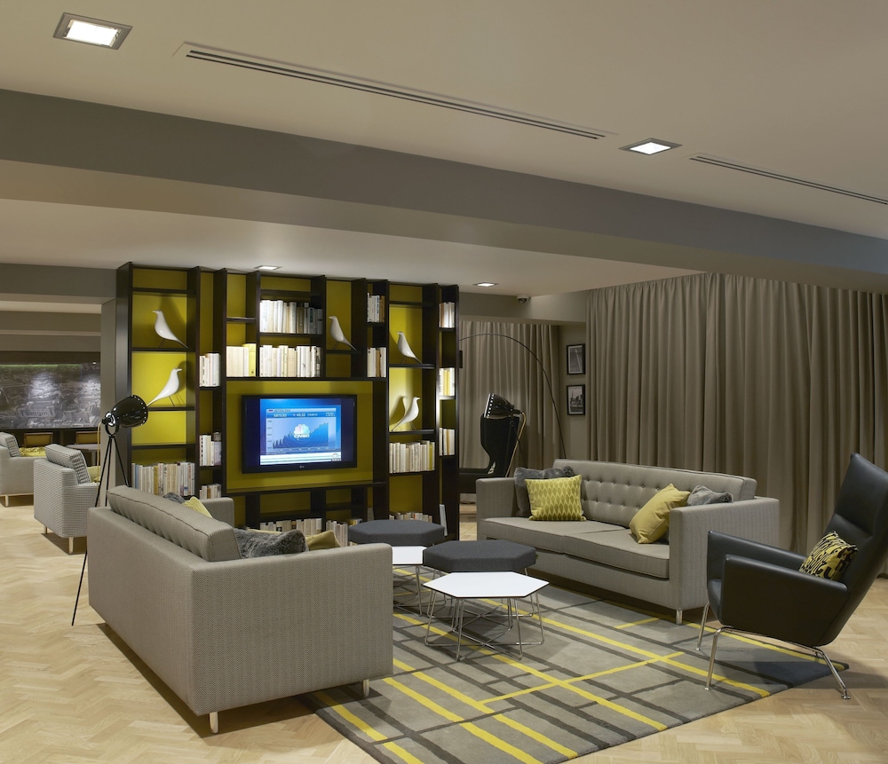 Citadines Trafalgar Square London 20