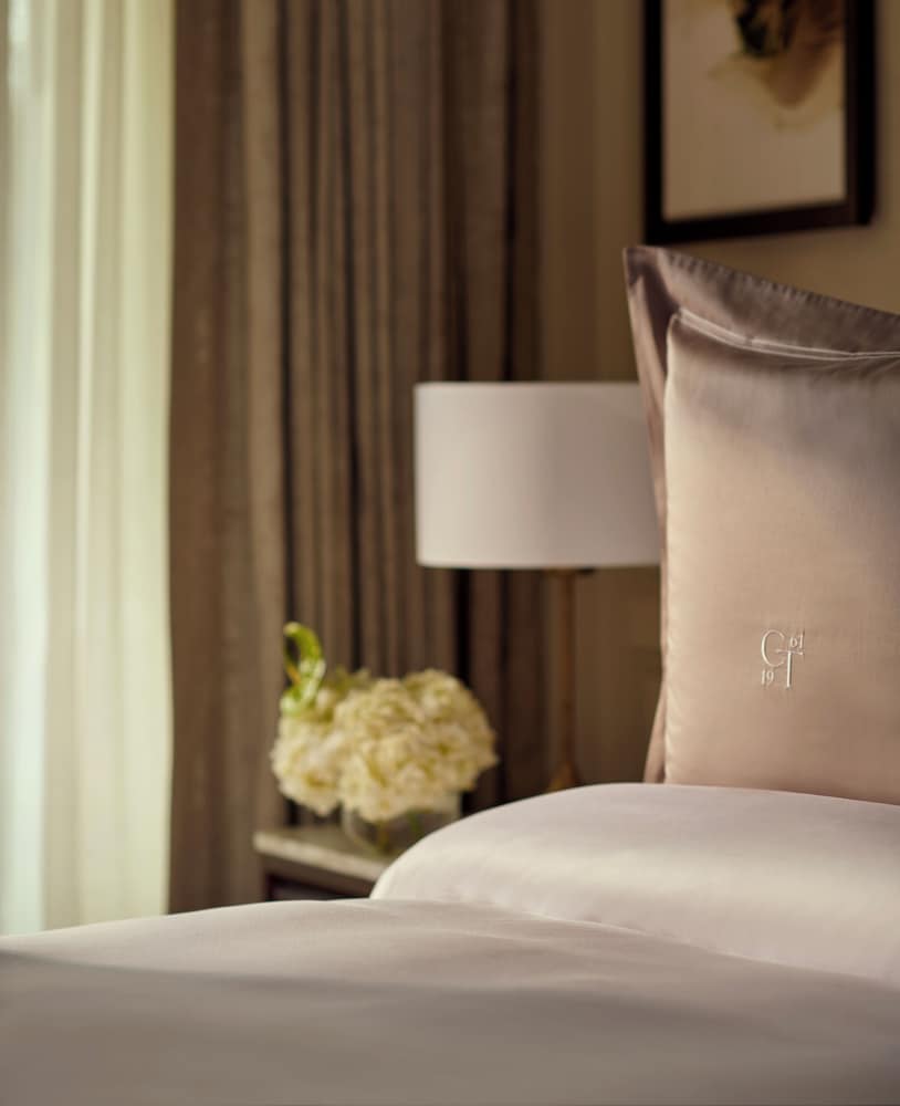 Jumeirah Carlton Tower 17