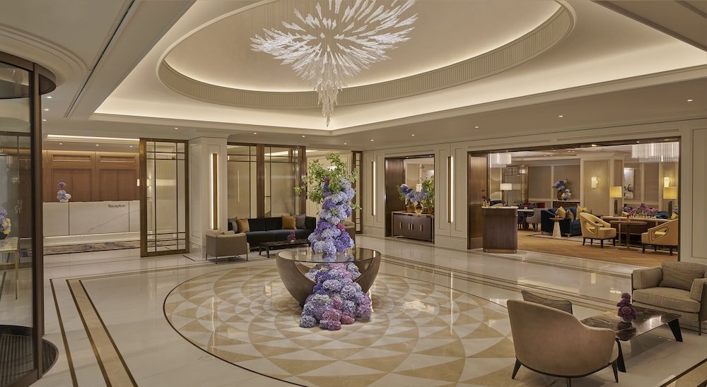 Jumeirah Carlton Tower 4