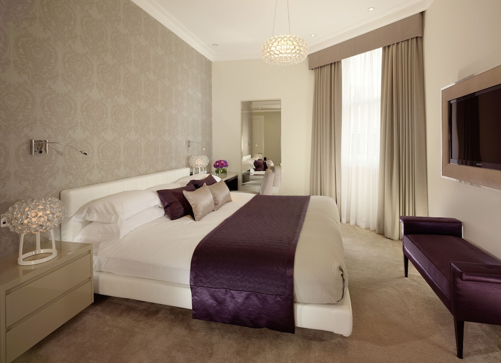 Taj 51 Buckingham Gate Suites and Residences, London 12
