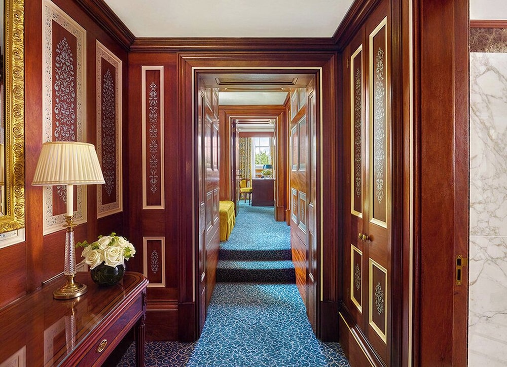 The Lanesborough 23
