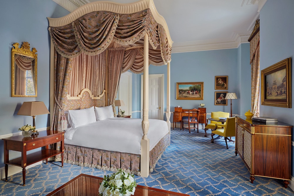 The Lanesborough 9