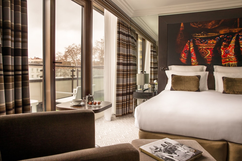 The Lowndes London 1