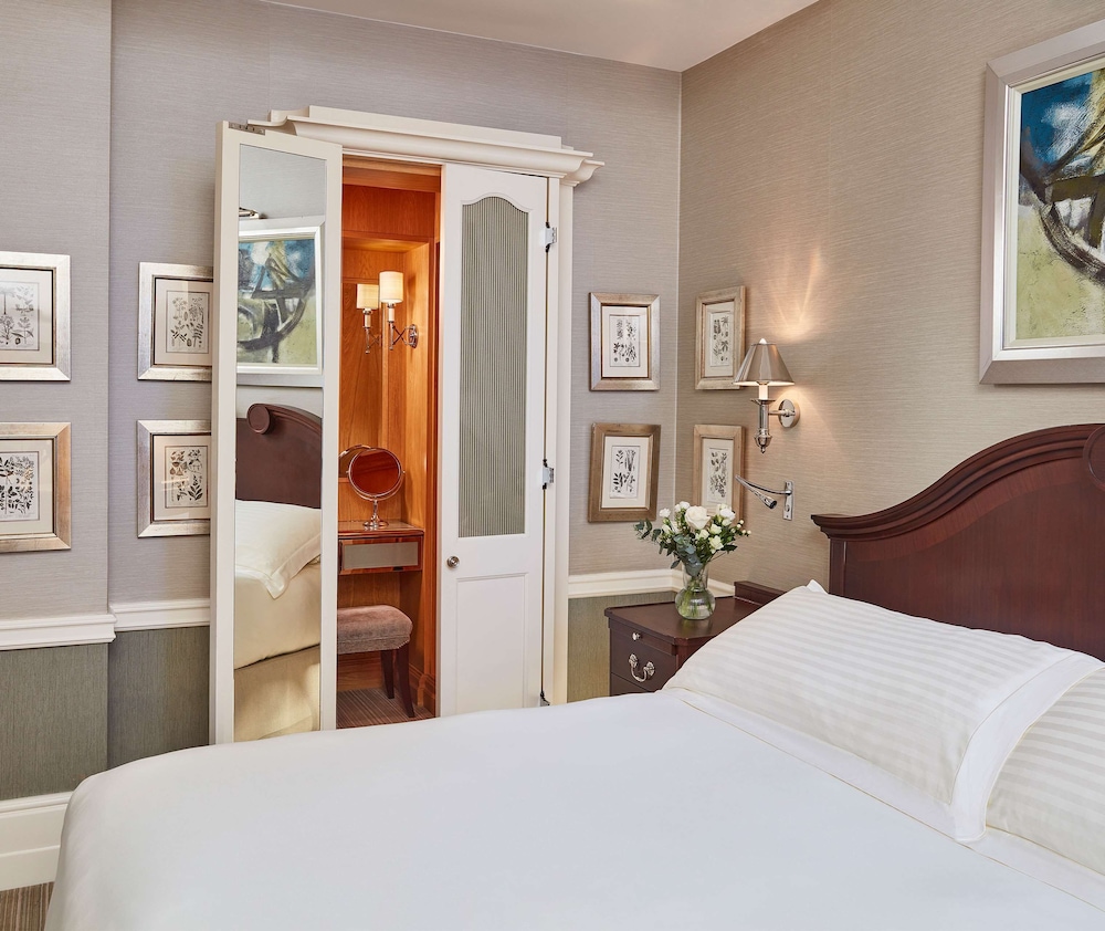 The Connaught 12