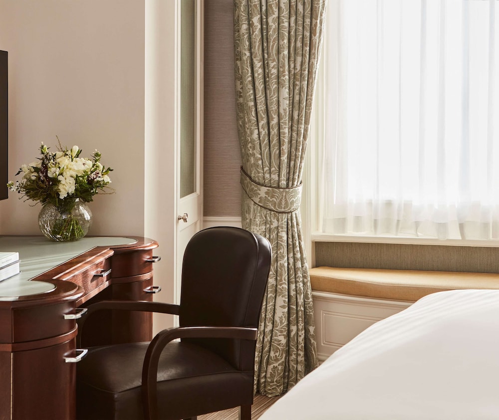 The Connaught 9