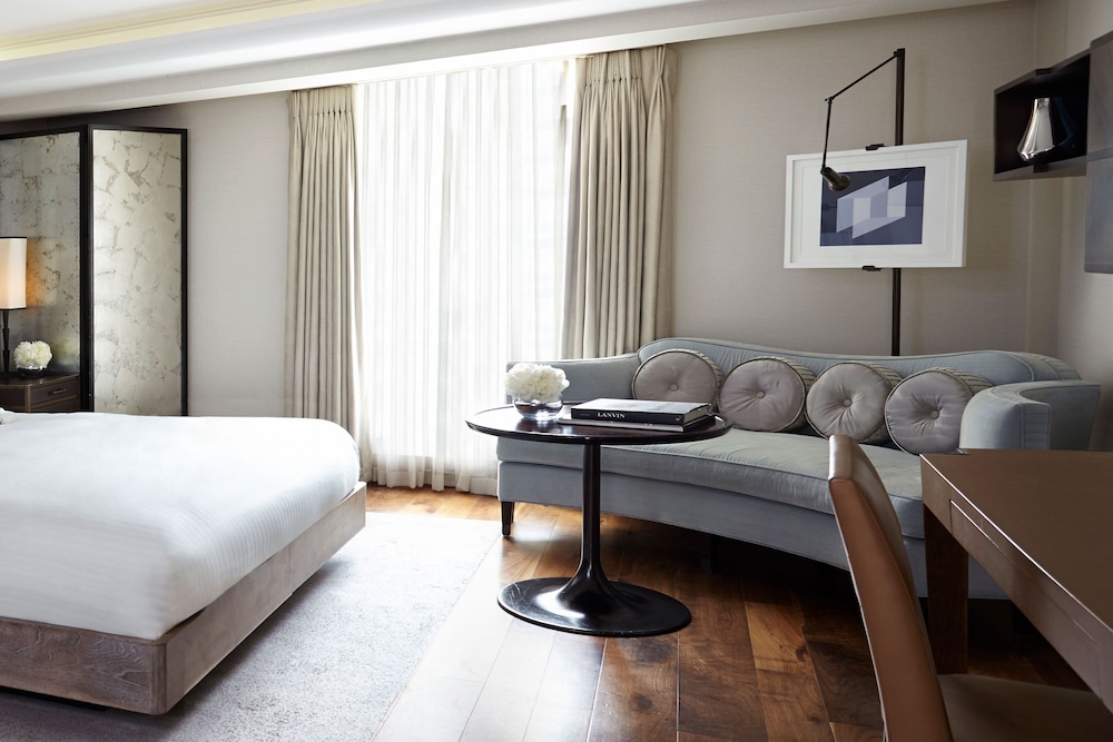 The Connaught 19