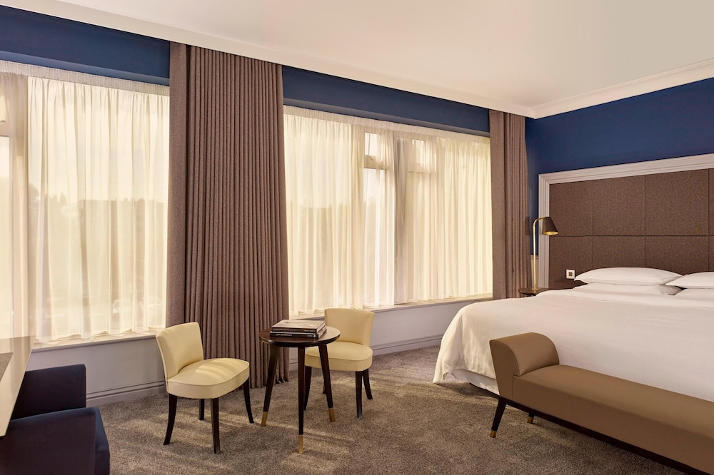Sheraton Heathrow 13