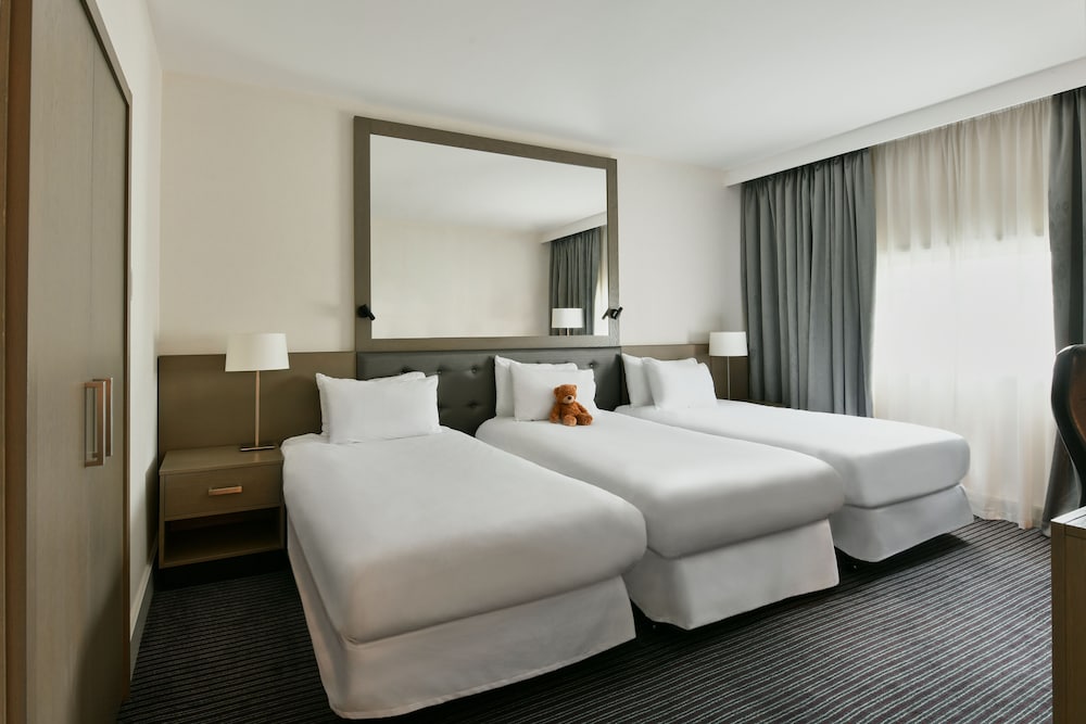Sheraton Heathrow 8