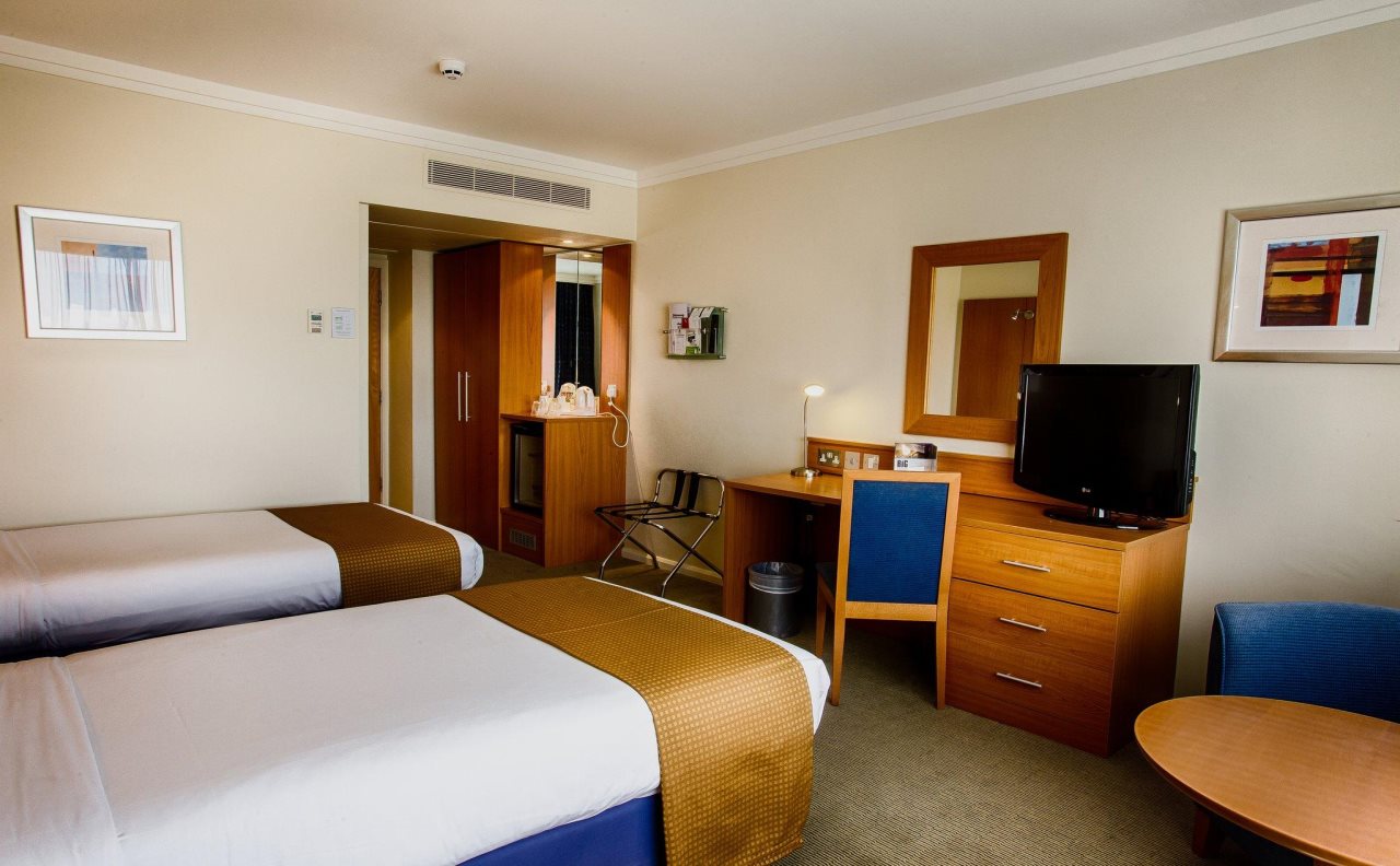 Holiday Inn London-Heathrow M4 Jct 4 10