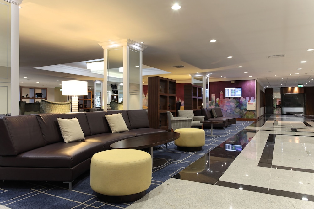 Renaissance London Heathrow Hotel 5