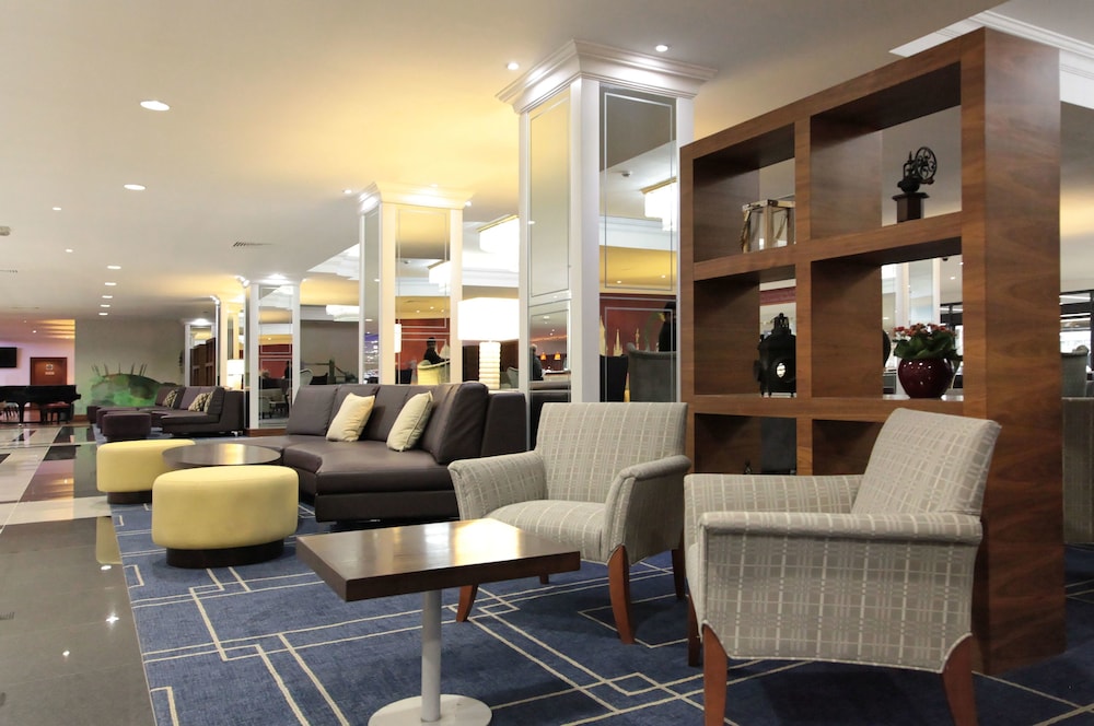 Renaissance London Heathrow Hotel 6