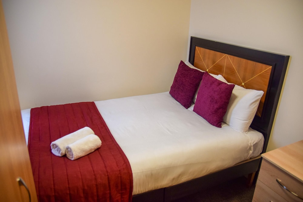 Europa Gatwick Hotel & Spa 15