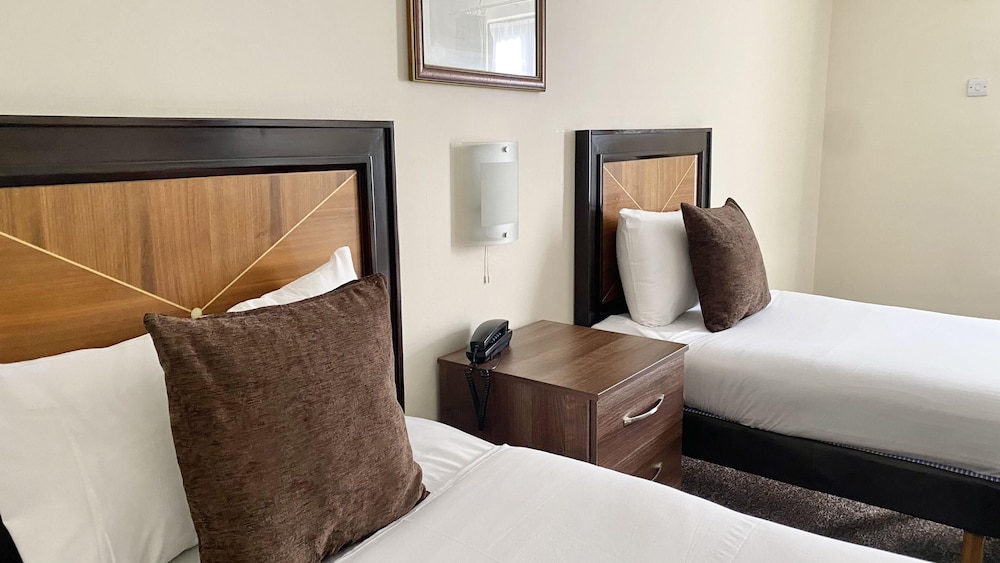 Europa Gatwick Hotel & Spa 20