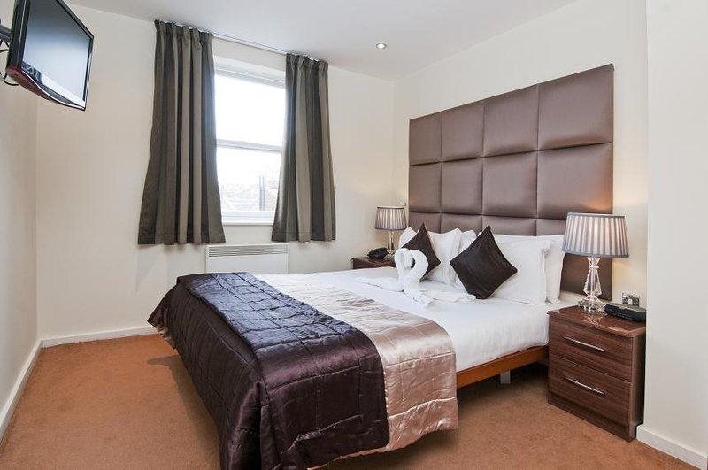 Grand Plaza Serviced Apartments Hyde Park 1