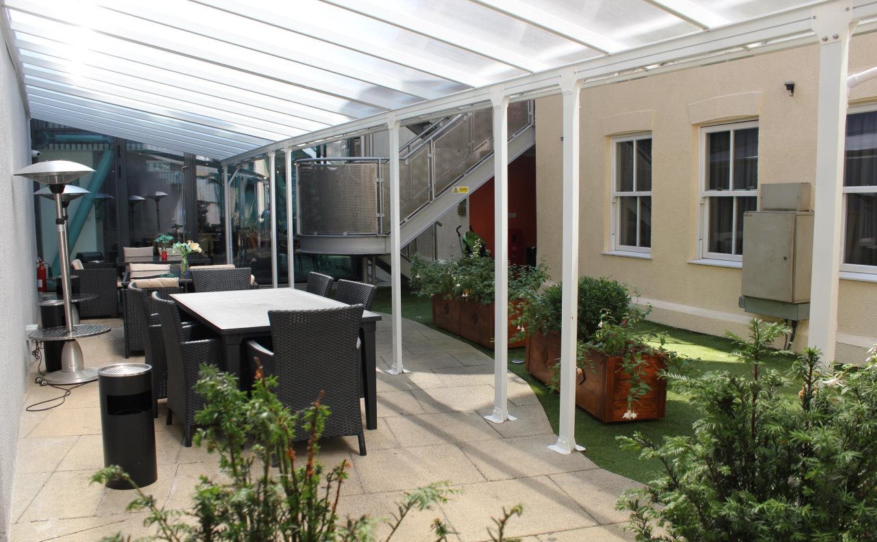 Grand Plaza Serviced Apartments Hyde Park 3