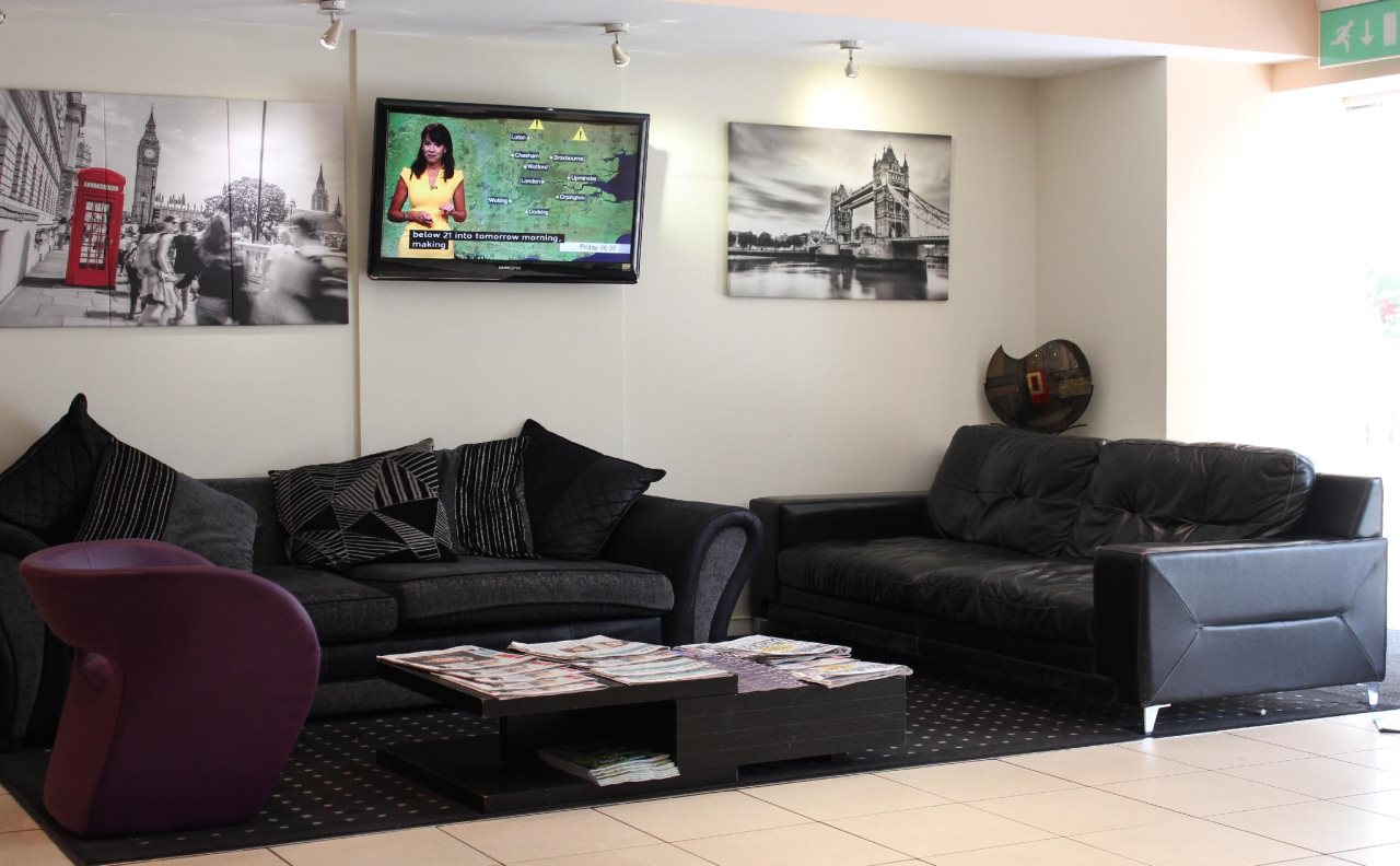 Grand Plaza Serviced Apartments Hyde Park 6