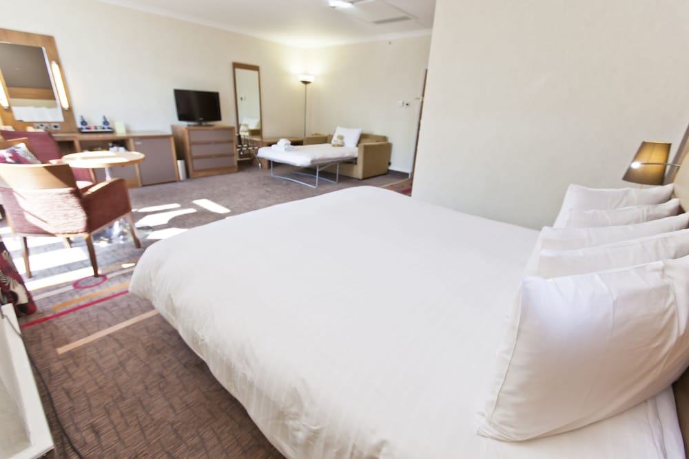 Hilton London Olympia 9