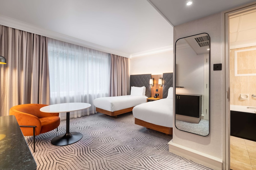 Hilton London Olympia 12