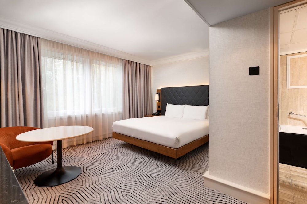 Hilton London Olympia 15