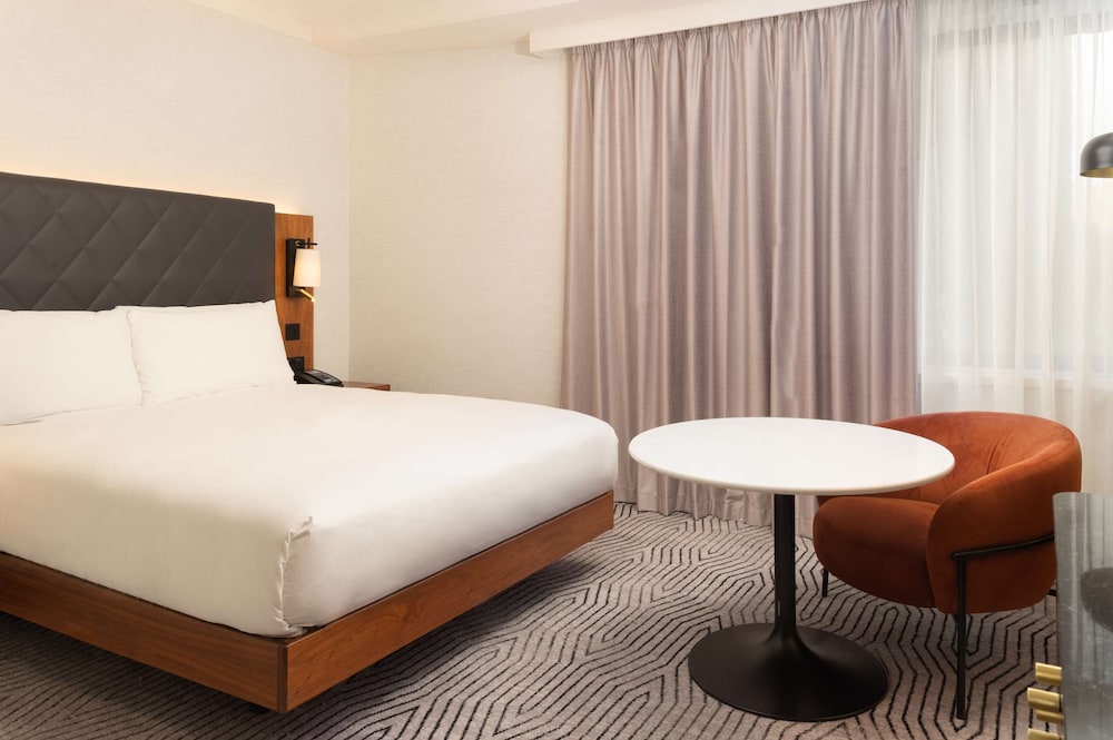 Hilton London Olympia 19